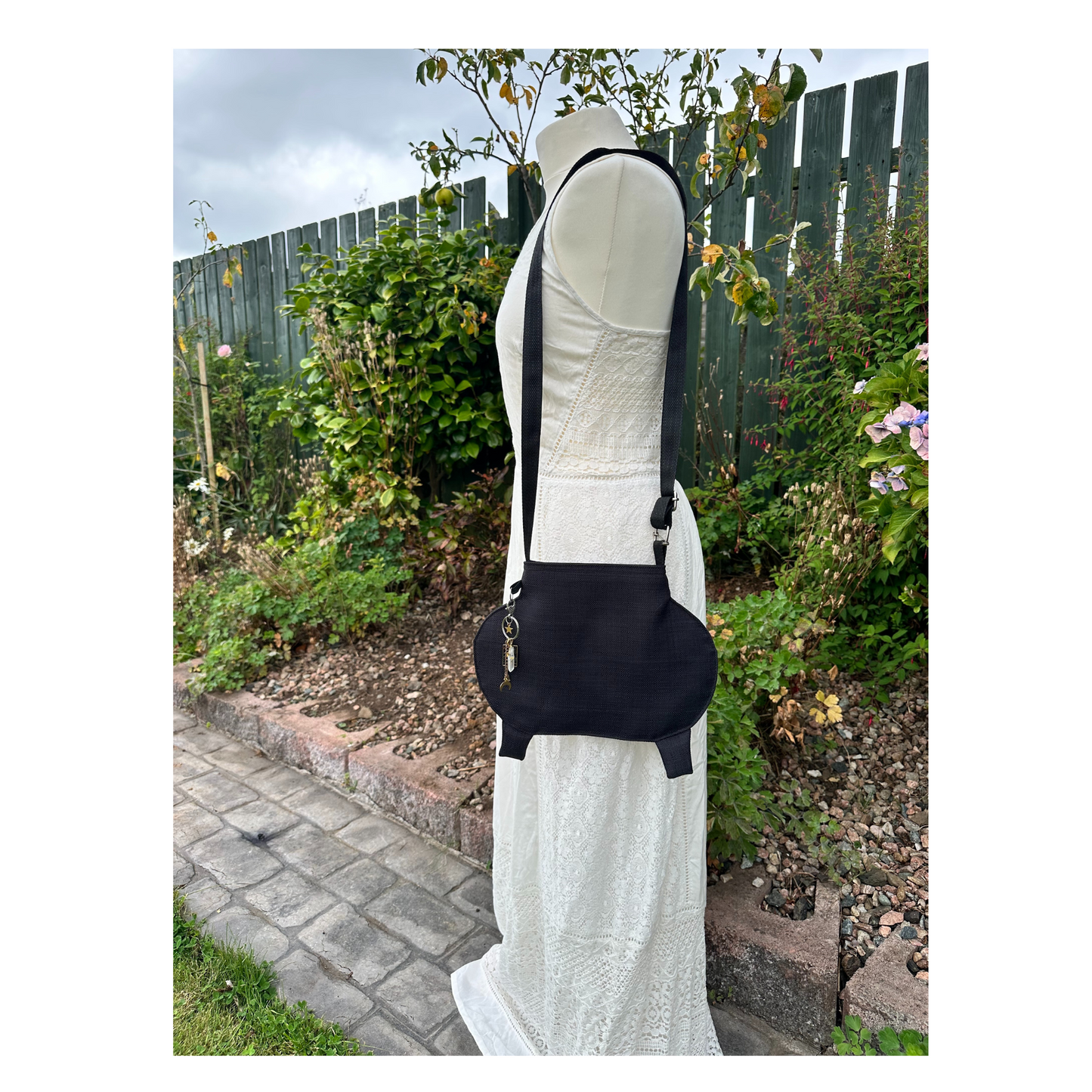 Small Black Cauldron Bag / Crossbody Purse