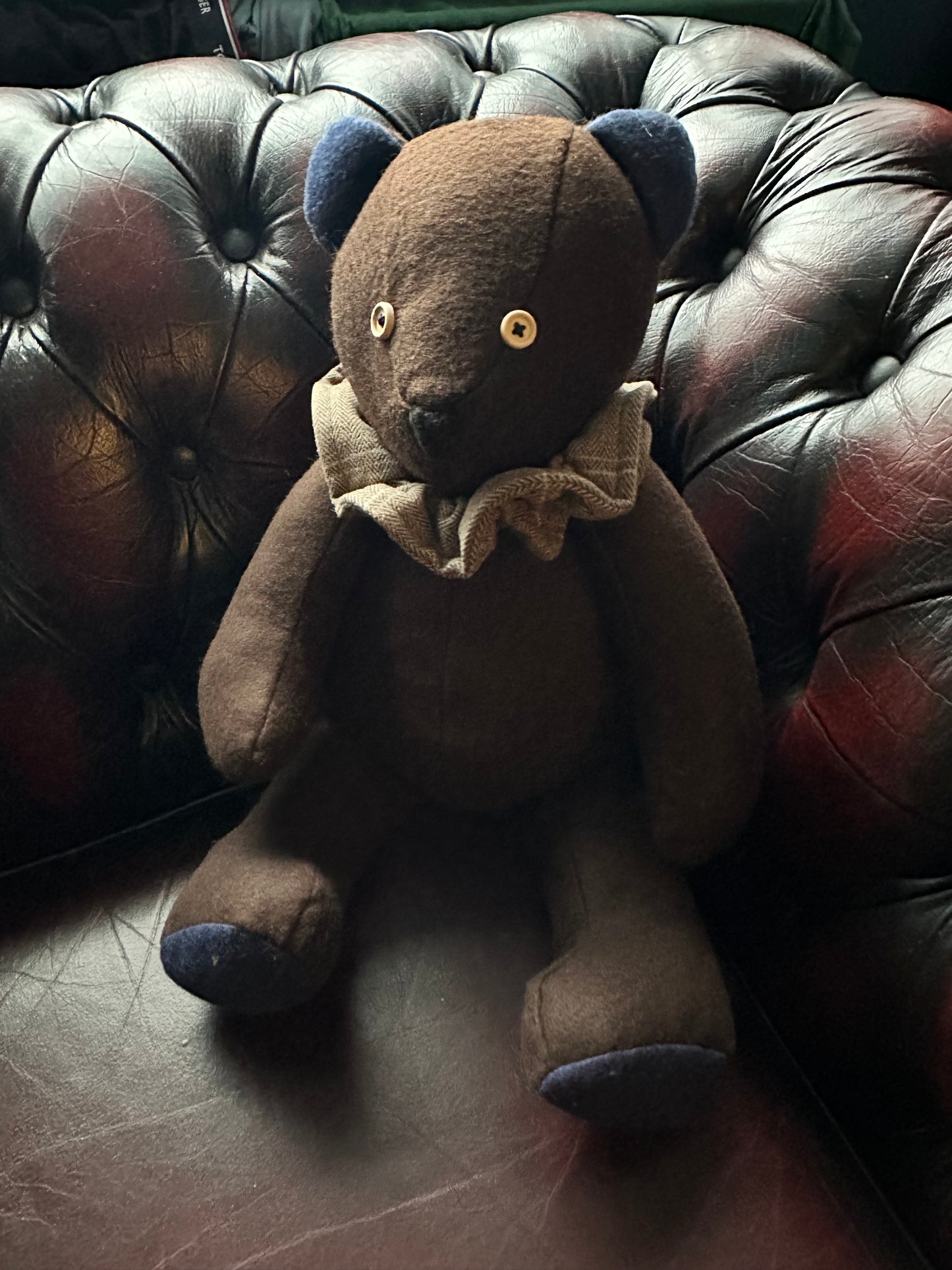 Handmade Heirloom Teddy Bear – Traditional Felt Bear