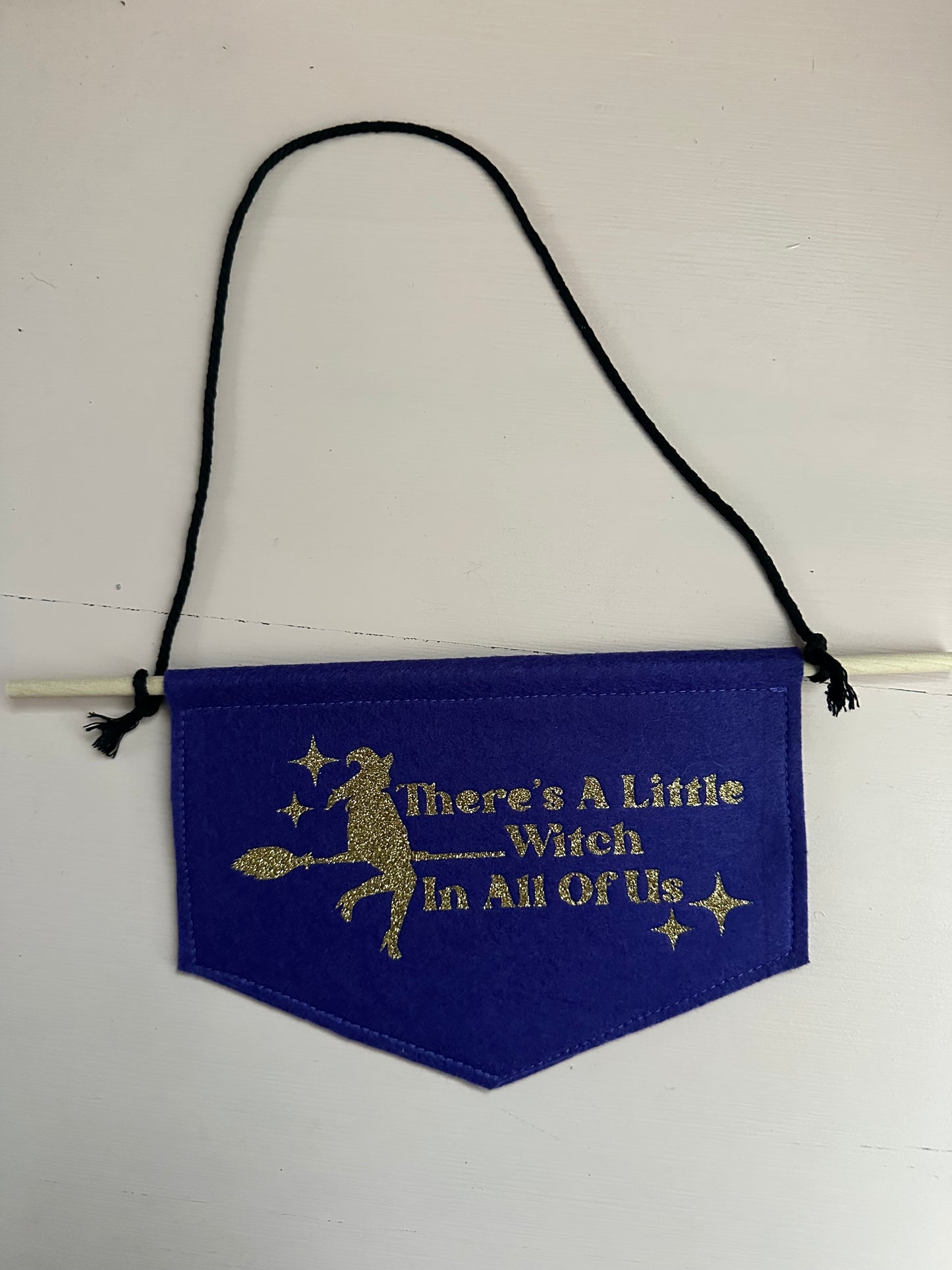 Witchy Mini Wall Hanging – Purple and Gold Glitter Witch Felt Banner