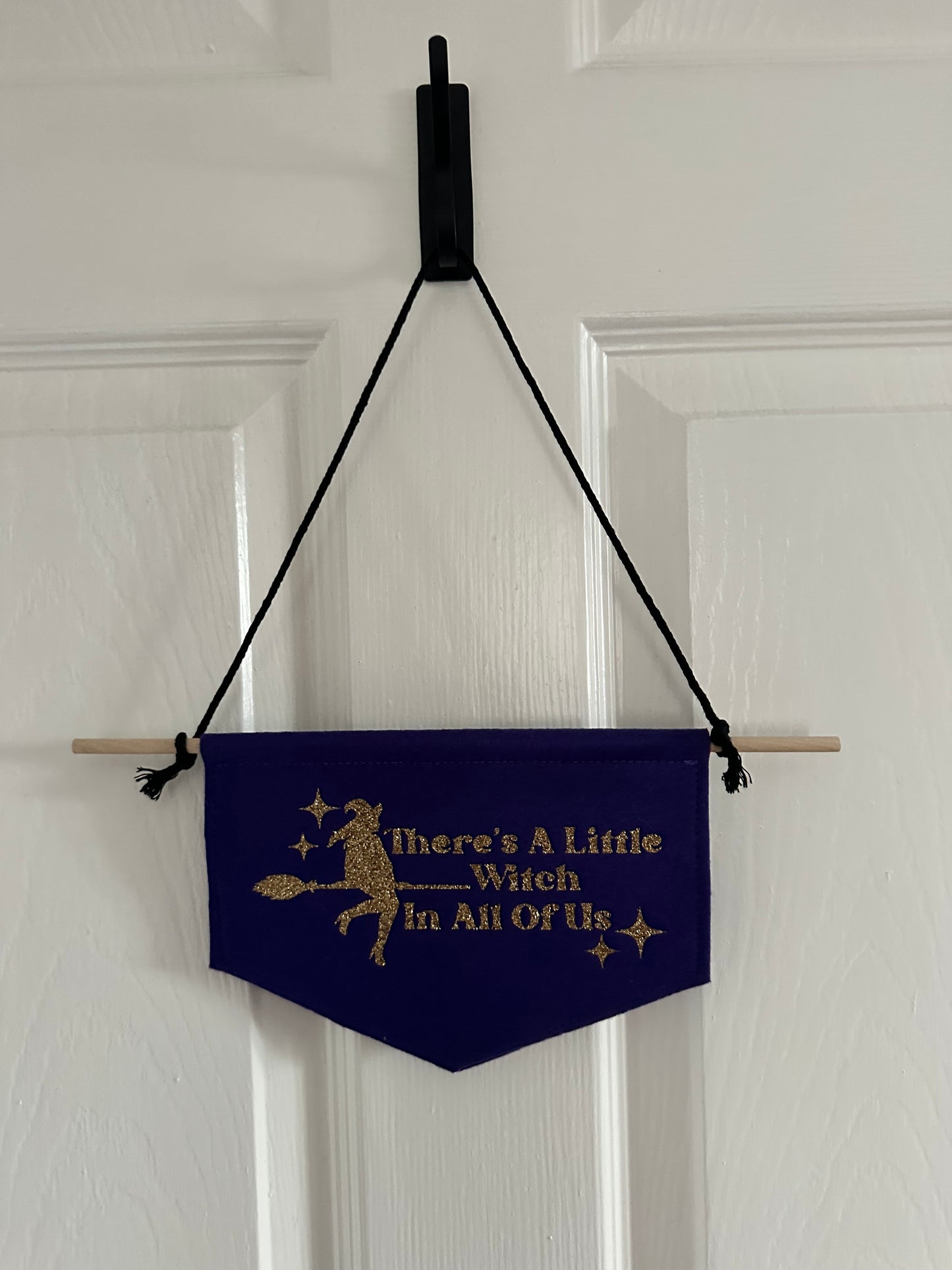 Witchy Mini Wall Hanging – Purple and Gold Glitter Witch Felt Banner