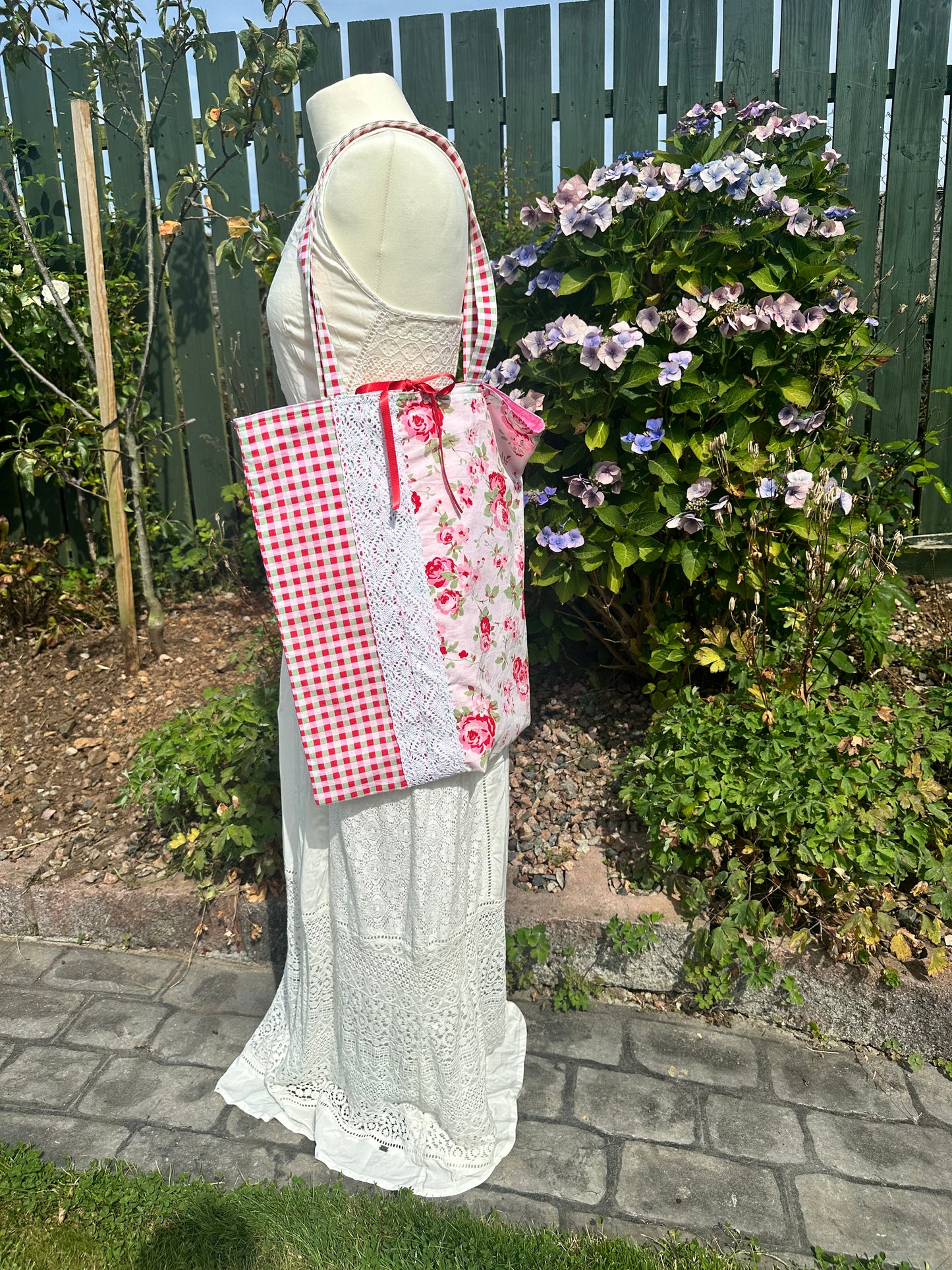 Handmade Cottage Garden Inspired Shoulder Tote