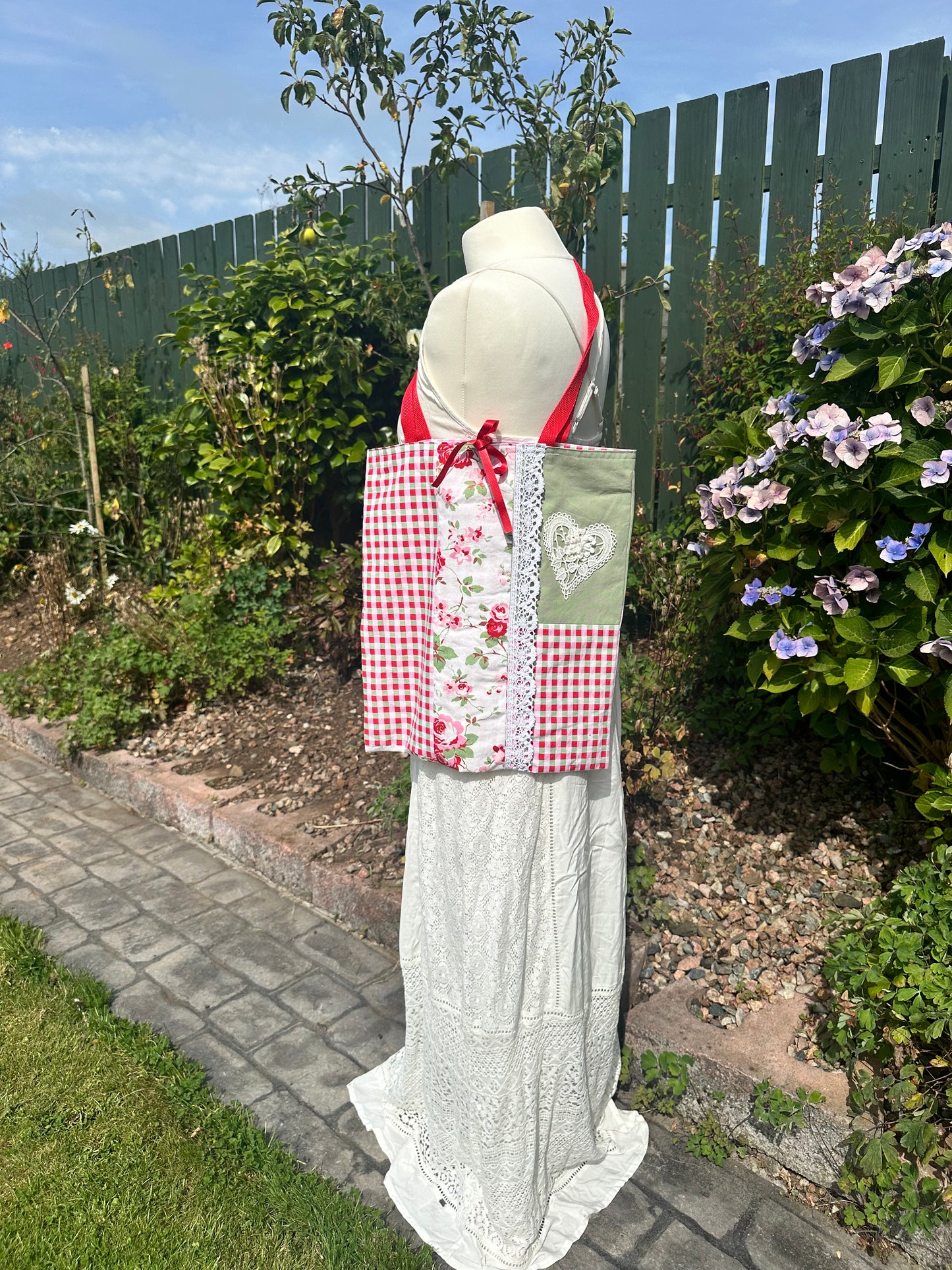 Handmade Cottage-Inspired Shoulder Tote – Upcycled Cotton