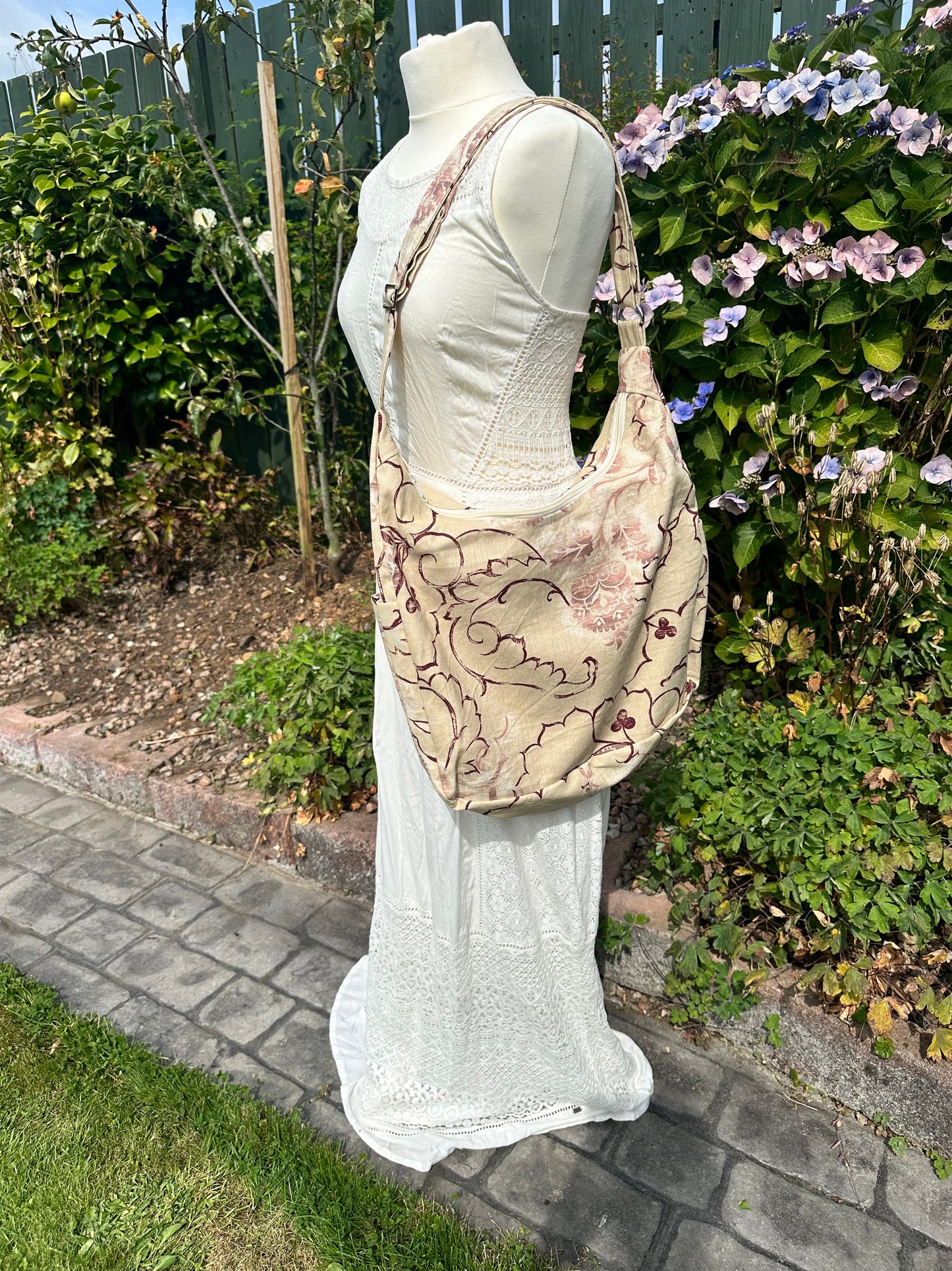 Stylish Hobo Slouchy Bag  -Large Linen Tote Bag with Zips