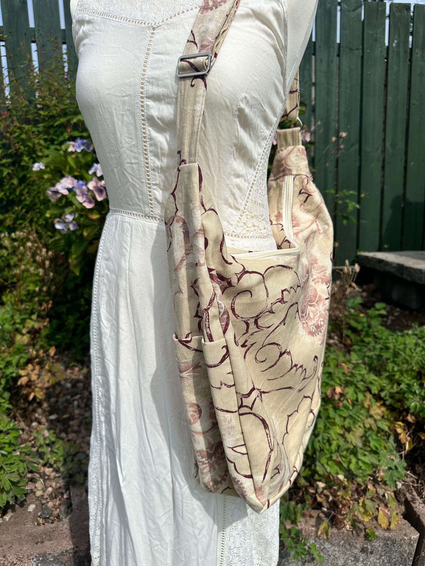 Stylish Hobo Slouchy Bag  -Large Linen Tote Bag with Zips