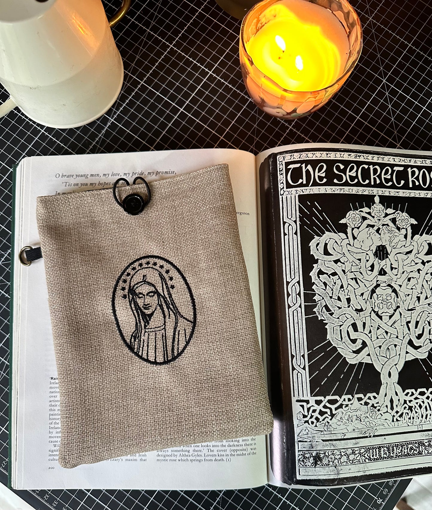 Virgin Mary Book Sleeve – Sacred Feminine, Compassion & Divine Wisdom