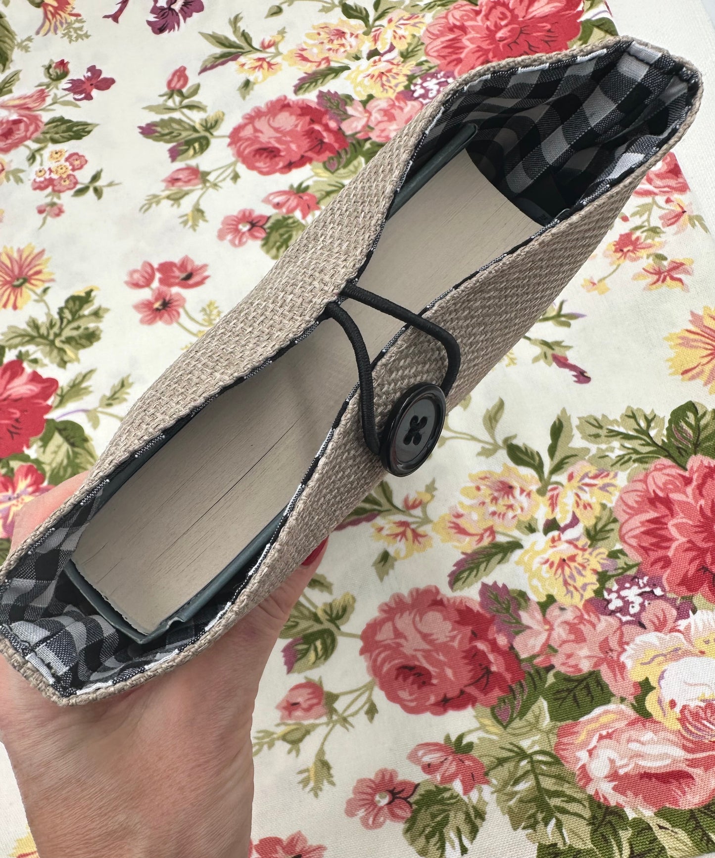 “Last Flying F*ck Book Sleeve – Dark Humour