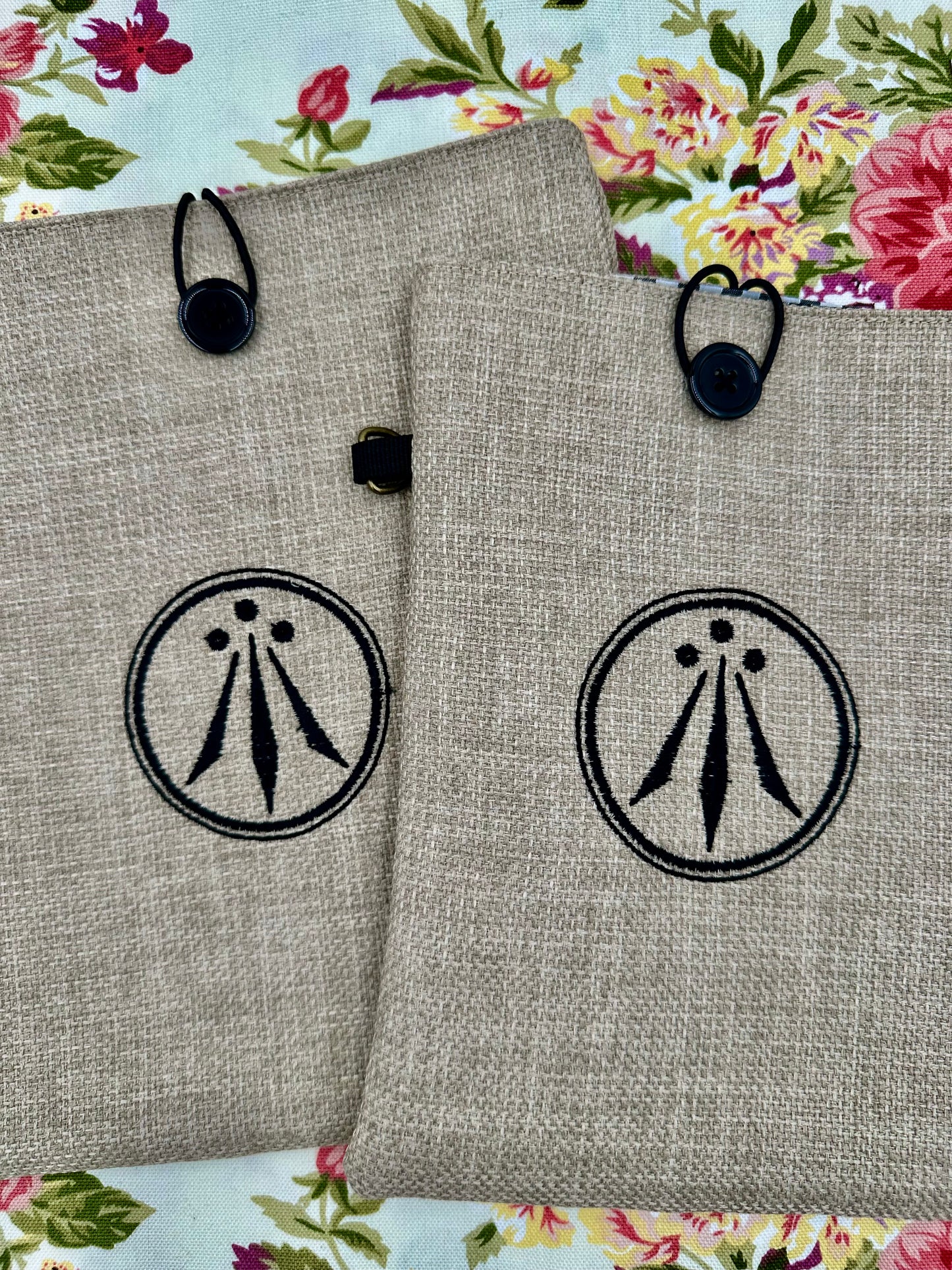 Awen Embroidered Book Sleeve