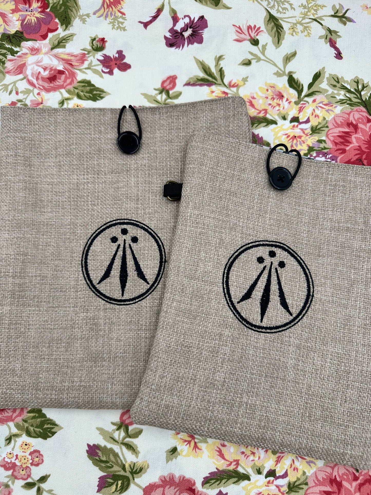 Awen Embroidered Book Sleeve