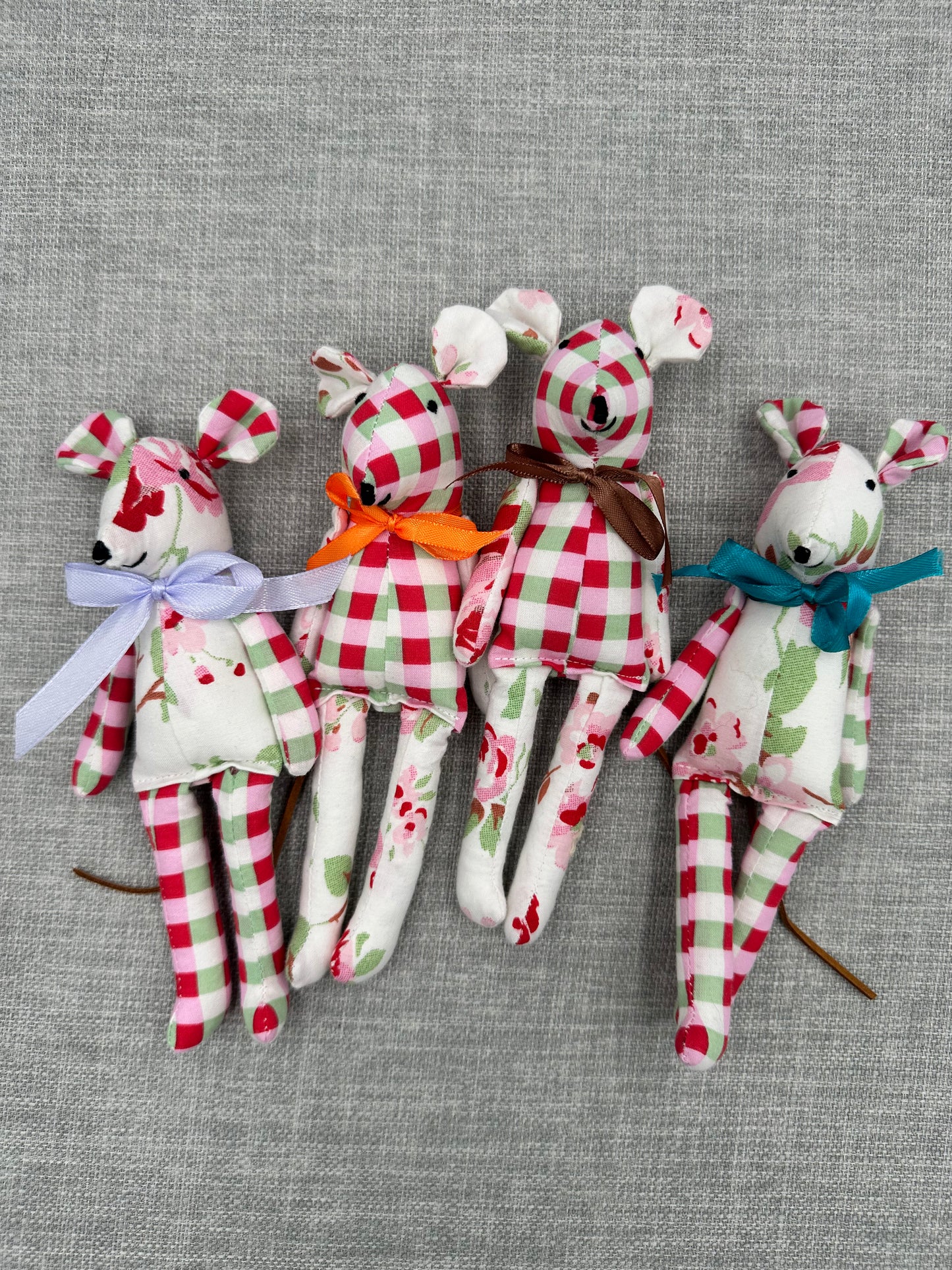 Country Cottage Mouse – Handmade Vintage Fabric Art Doll