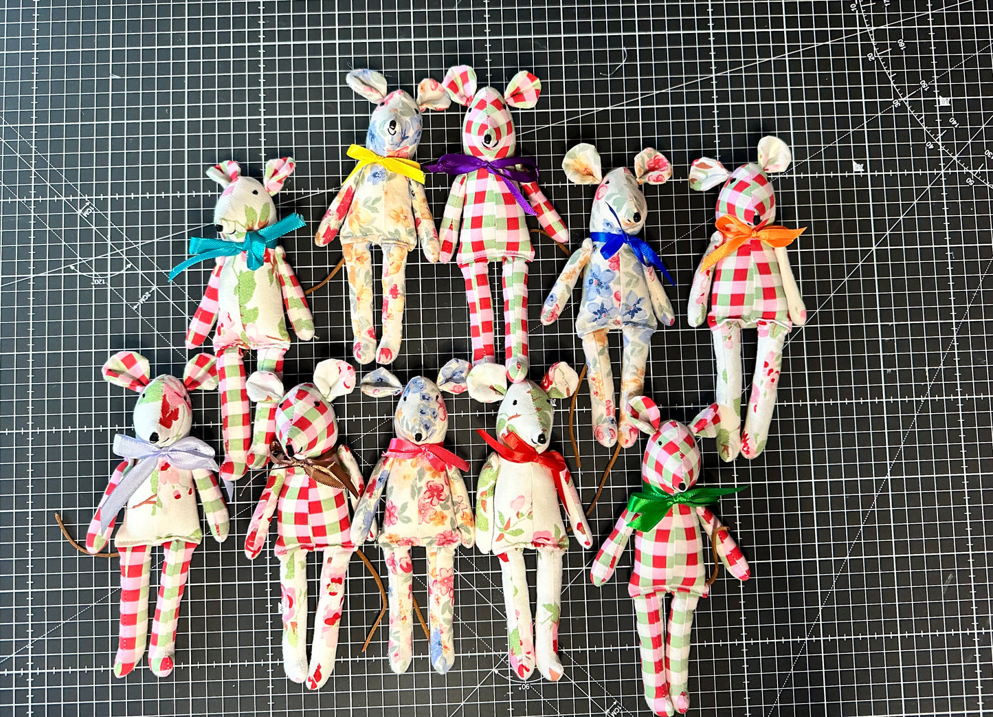 Country Cottage Mouse – Handmade Vintage Fabric Art Doll